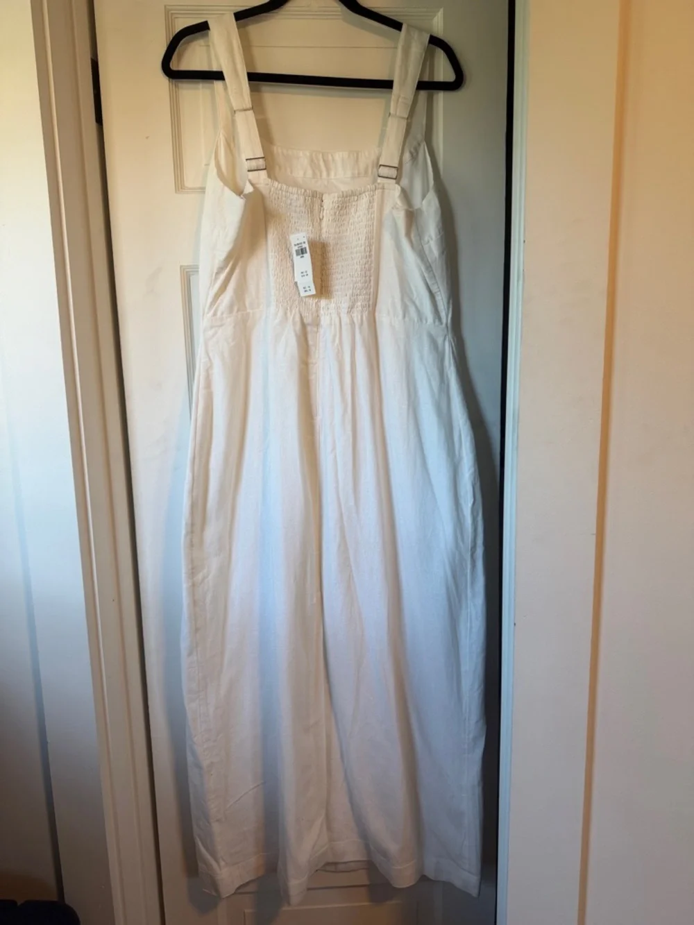 Abercrombie & Fitch White Maxi Dress